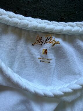 Lilly Pulitzer v neck White Braided-Trim 3/4 t with golf tennis cottage cotton